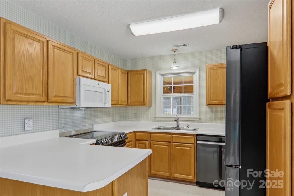120 Hawks Nest Dr photo 14